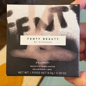 Fenty Beauty Killawatt highlighter Metal Moon